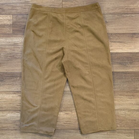 Joe Fresh Faux Suede Cropped Pants With Pockets - Picture 2 of 4